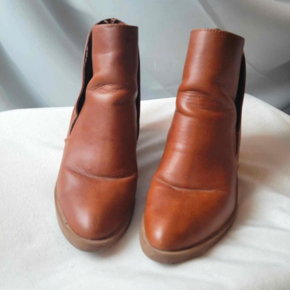 APT Women's Brown Hidden Wedge Ankle Boots size 7 - Picture 3 of 8